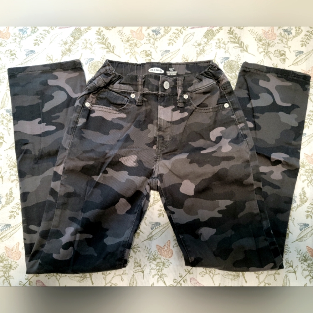 Old Navy size boys 10 slim cut jeans
